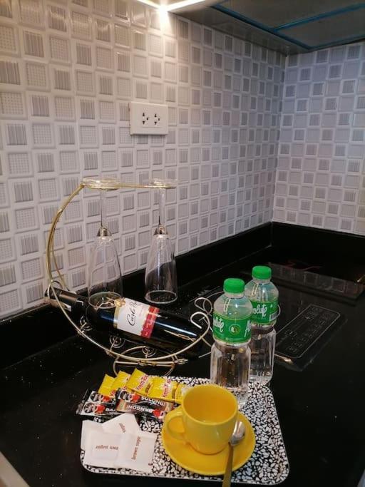 Cozy Studio Unit At Sun Residences Quezon City Kültér fotó