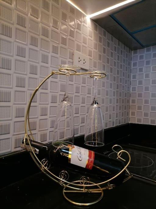 Cozy Studio Unit At Sun Residences Quezon City Kültér fotó
